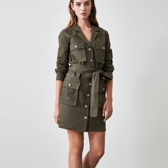 Green Khaki Belted Pocket Detailed Dress - Picture 2 of 5